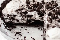 Decadent Oreo Cream Pie